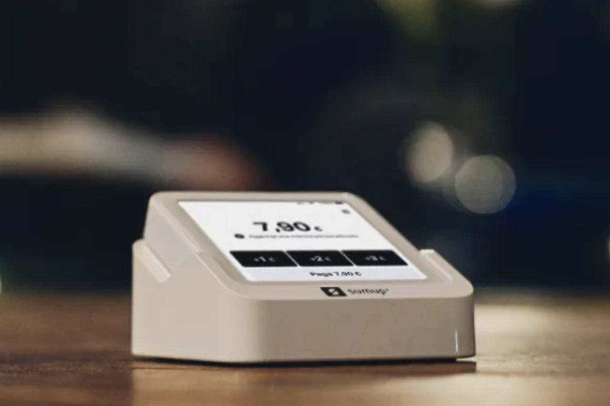 SumUp Solo  A card reader to suit every business.