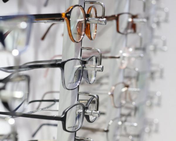 Management systems for opticians